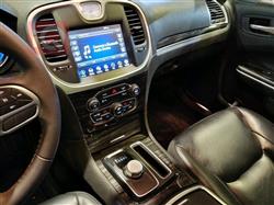 کرایسلەر 300